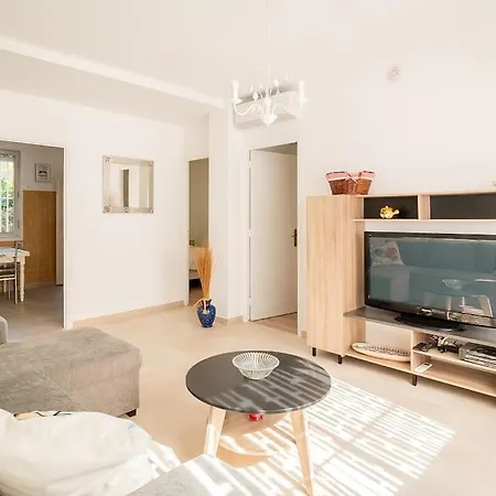 Apartment Dolce Vita, T4 Avec Clim, Pkg