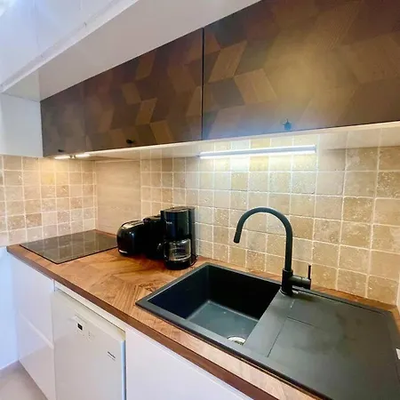 Dolce Vita, T4 Avec Clim, Pkg Apartment